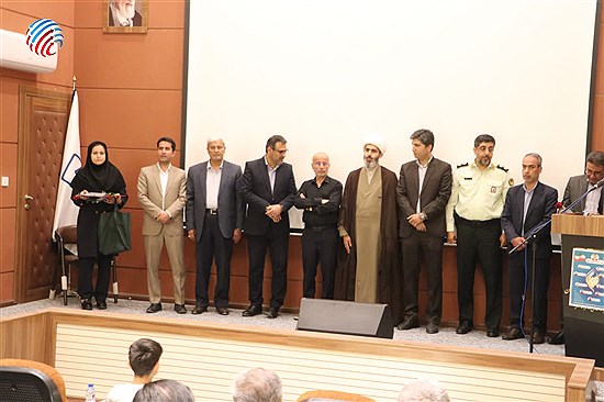 معلمان نمونه لامردی تجلیل شدند